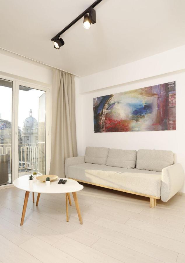 2 Bedroom Apartment With Amazing View In City Center Bükreş Dış mekan fotoğraf