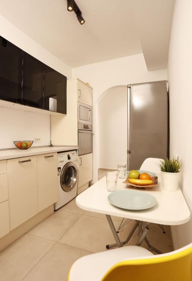 2 Bedroom Apartment With Amazing View In City Center Bükreş Dış mekan fotoğraf