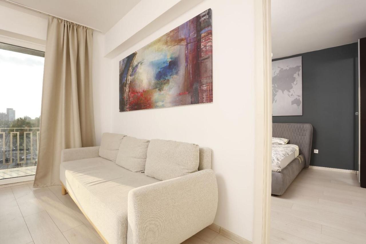 2 Bedroom Apartment With Amazing View In City Center Bükreş Dış mekan fotoğraf